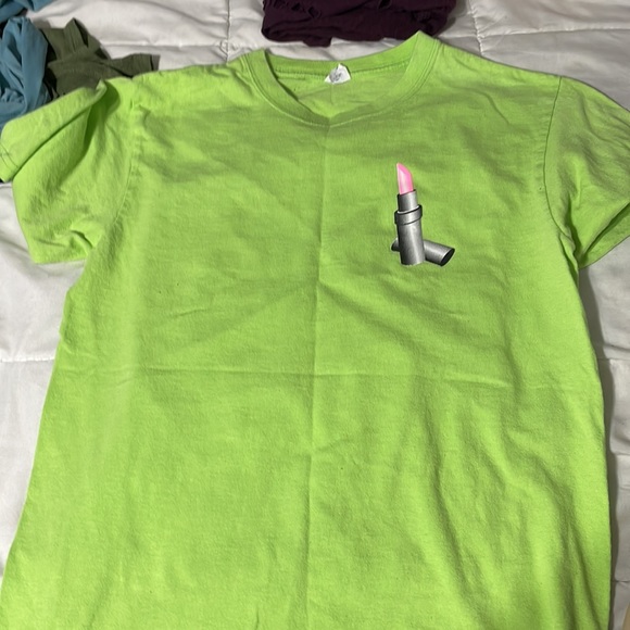 Bundle of cute T-shirts all size small - Picture 11 of 13